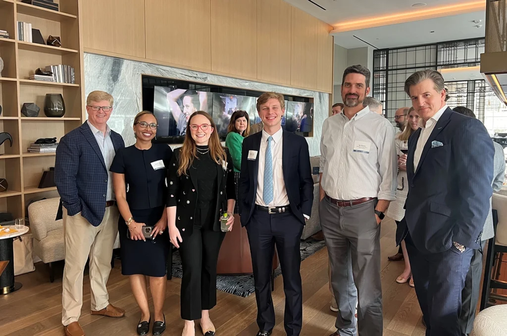 Bracewell Summer Associate Program Event Highlight: Dallas Welcome Happy Hour