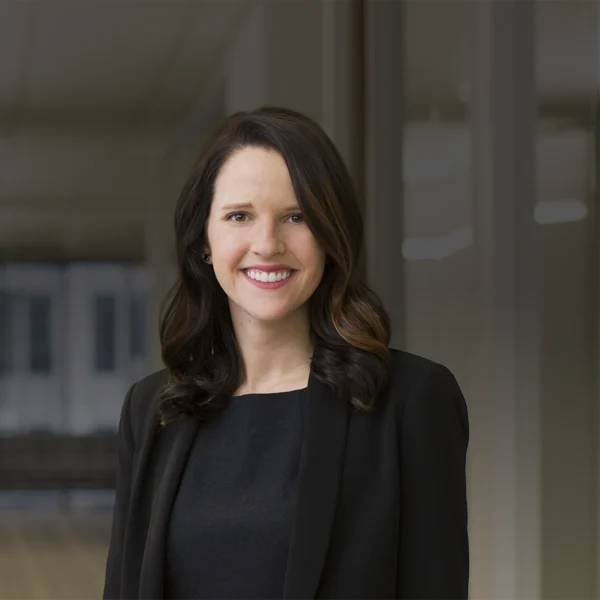 Bio image of Shannon R. McKay