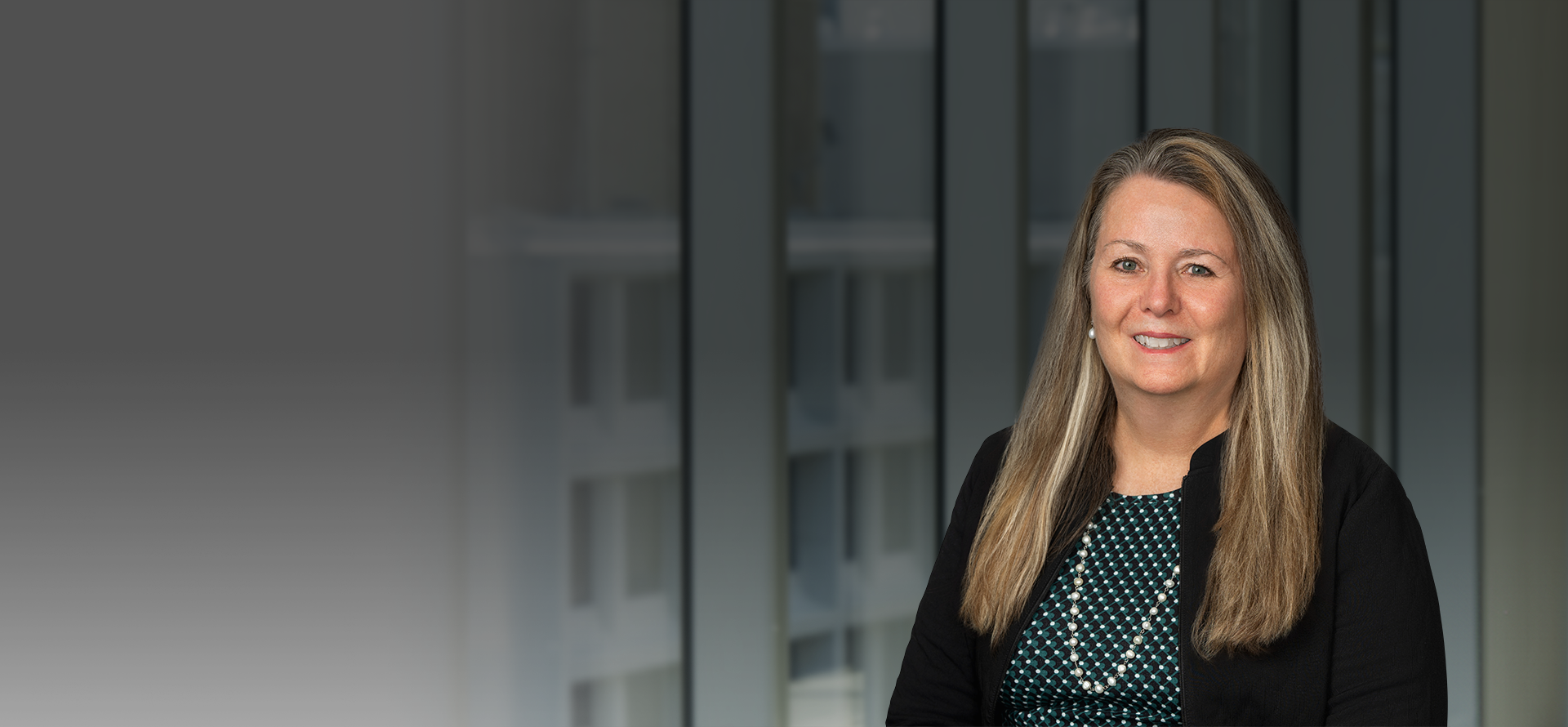 Bio image of Kimberly Pinter